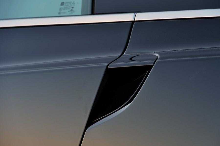  Cadillac ELR 2014 года  (фото 17 из 120)